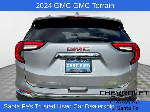 2024 GMC Terrain SLT