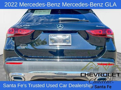 2022 Mercedes-Benz GLA 250 Base 4MATIC
