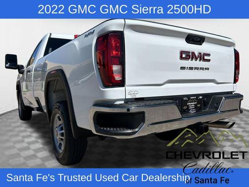 Summit White 2022 GMC Sierra 2500 Pro