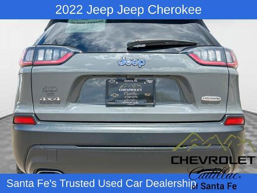 Sting Gray Clearcoat 2022 Jeep Cherokee Latitude Lux