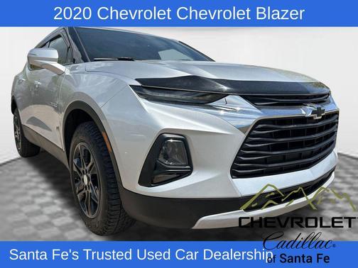 Silver Ice Metallic 2020 Chevrolet Blazer 2LT
