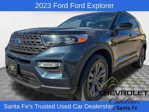 Blue Metallic 2023 Ford Explorer XLT