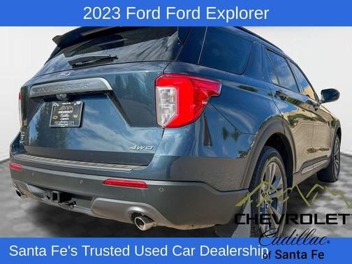 Blue Metallic 2023 Ford Explorer XLT