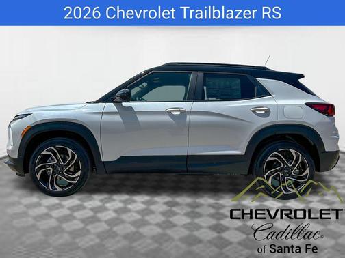 Iridescent Pearl Tricoat 2026 Chevrolet Trailblazer RS
