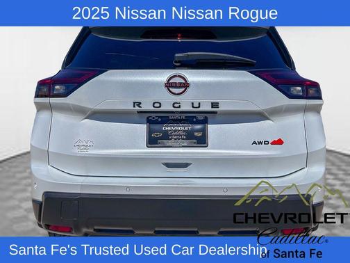 2025 Nissan Rogue Rock Creek