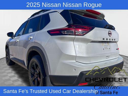 2025 Nissan Rogue Rock Creek