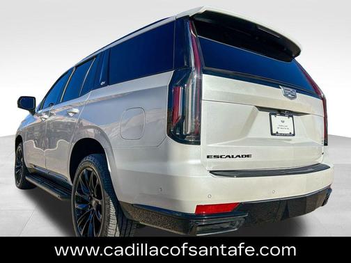 2022 Cadillac Escalade Sport