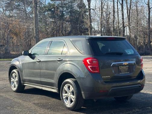 2017 Chevrolet Equinox LS
