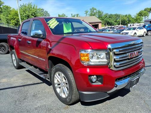 Cardinal Red 2017 GMC Canyon SLT