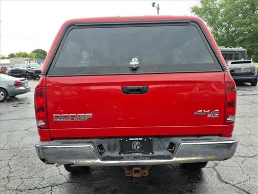 Red 2003 Dodge Ram 2500 SLT Quad Cab