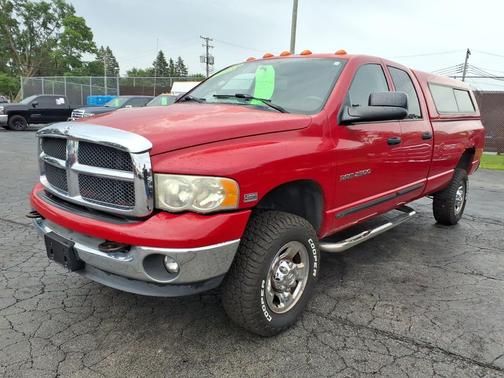 Red 2003 Dodge Ram 2500 SLT Quad Cab