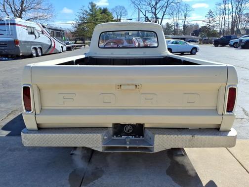 White 1965 Ford F100 Base