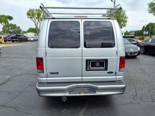 2005 Ford E150 E-150