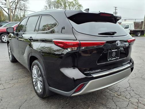 2020 Toyota Highlander Platinum
