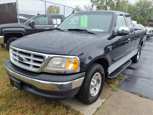 1999 Ford F-150 XLT
