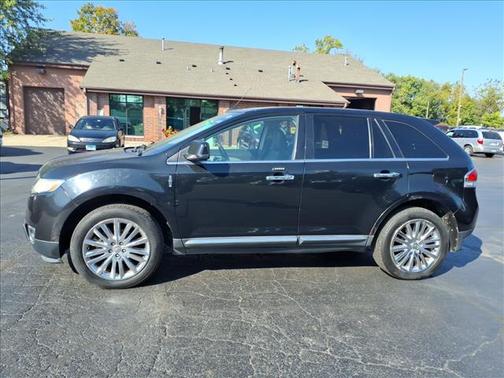 2011 Lincoln MKX Base