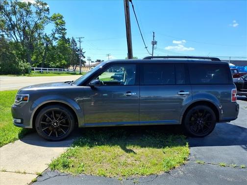 Gray 2019 Ford Flex Limited