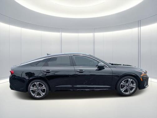 2024 Kia K5 EX