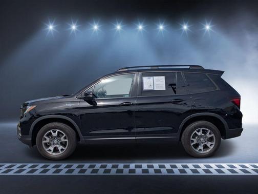 Crystal Black Pearl 2023 Honda Passport AWD TrailSport