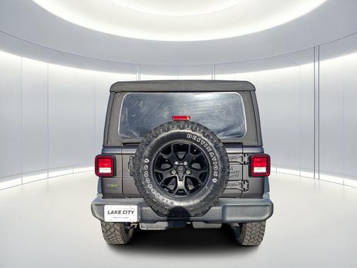 2021 Jeep Wrangler Willys