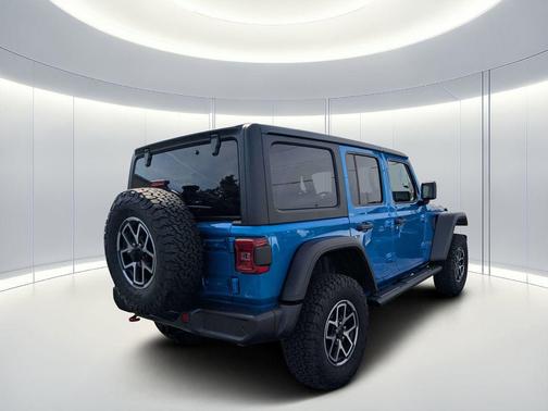 Hydro Blue Pearlcoat 2026 Jeep Wrangler Rubicon