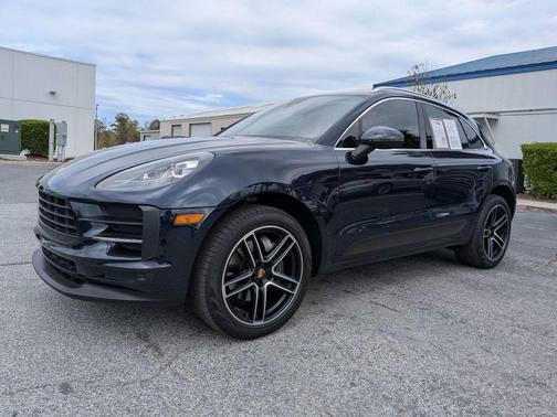 2021 Porsche Macan Base