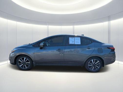 2020 Nissan Versa 1.6 SV