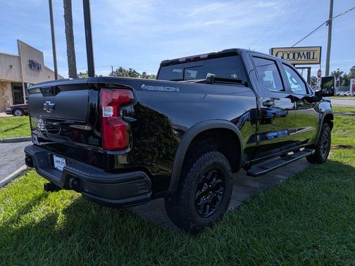 Black 2024 Chevrolet Silverado 1500 ZR2