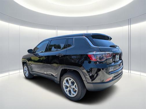 2025 Jeep Compass Sport