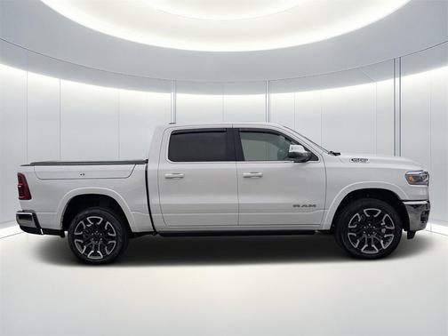 2025 RAM 1500 Longhorn