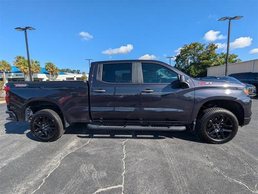 2022 Chevrolet Silverado 1500 Custom Trail Boss