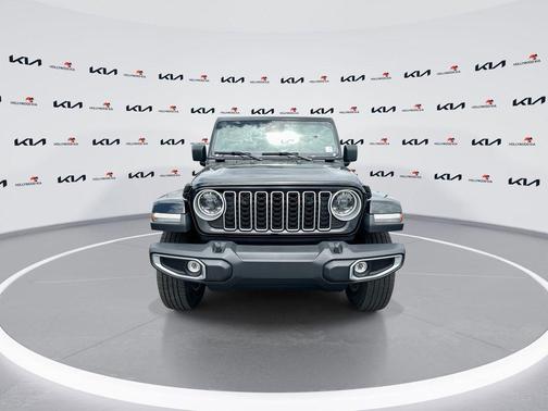 Black Clearcoat 2025 Jeep Wrangler Sahara