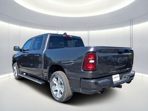 Granite Crystal Metallic Clearcoat 2026 RAM 1500 Express