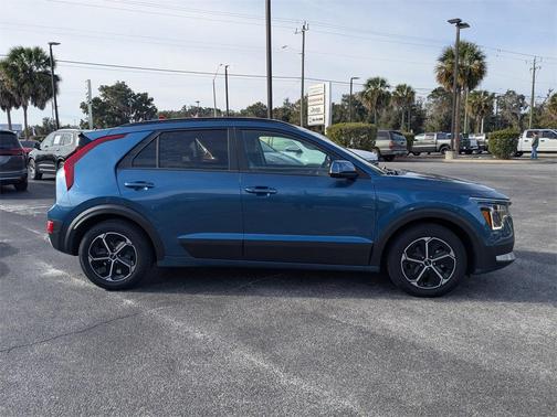 2023 Kia Niro Plug-In Hybrid EX
