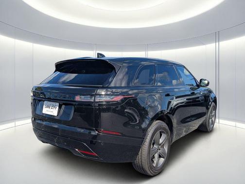 White 2025 Land Rover Range Rover Velar P250 SE R-Dynamic