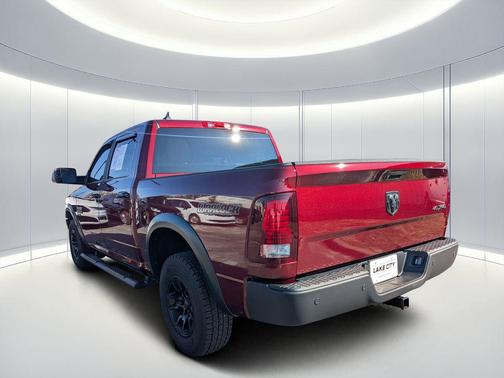 2024 RAM 1500 Classic Warlock Crew Cab 4x4 5'7' Box