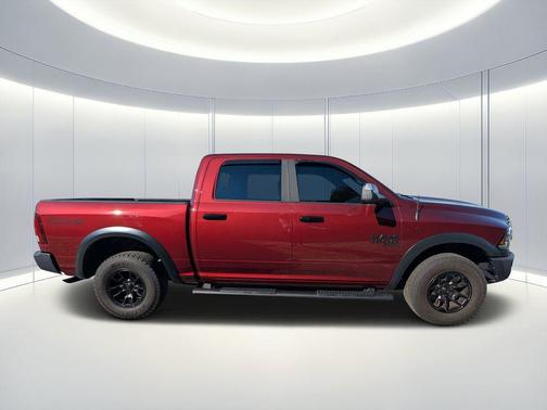 2024 RAM 1500 Classic Warlock Crew Cab 4x4 5'7' Box