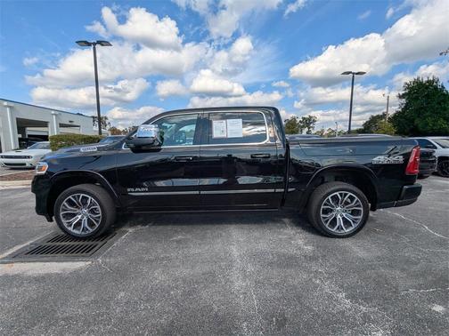 2025 RAM 1500 ST
