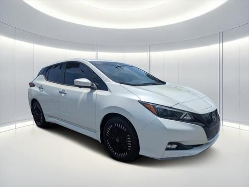 2025 Nissan Leaf SV PLUS