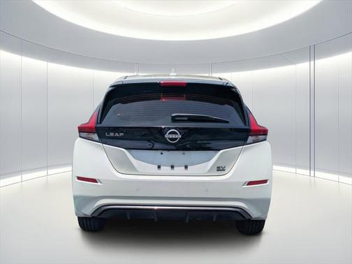 2025 Nissan Leaf SV PLUS