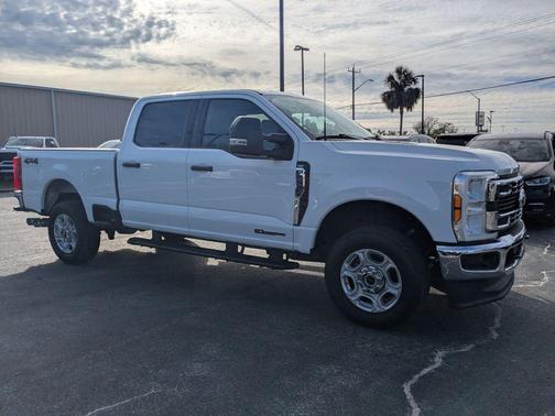 2025 Ford F-250 XLT
