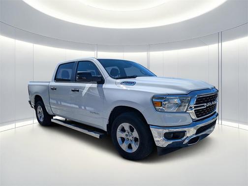 2024 RAM 1500 Big Horn/Lone Star