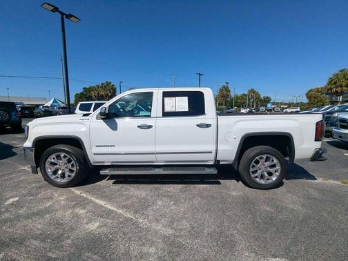 Summit White 2017 GMC Sierra 1500 SLT