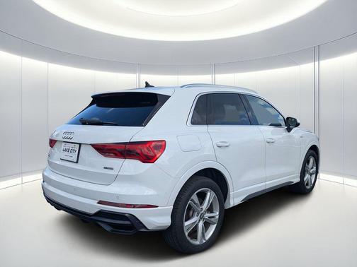 Ibis White 2020 Audi Q3 45 S line Premium Plus