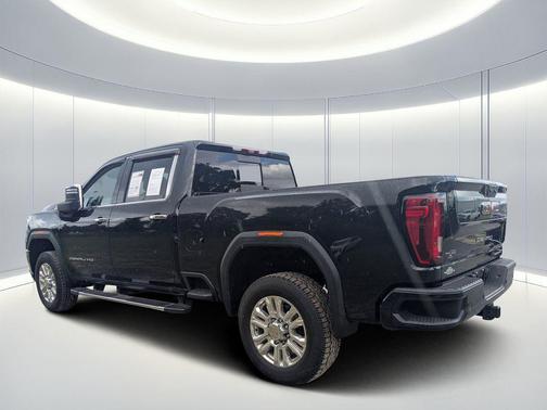 2021 GMC Sierra 2500 Denali