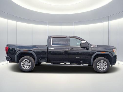 2021 GMC Sierra 2500 Denali