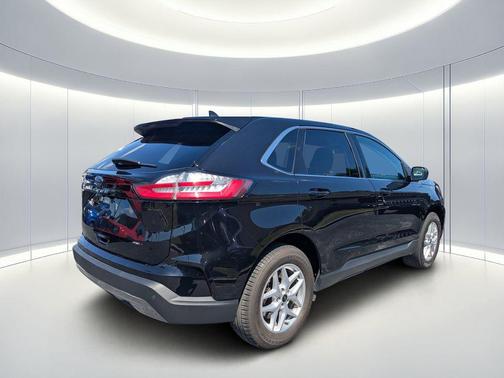 AGATE BLACK METALLIC 2024 Ford Edge SEL