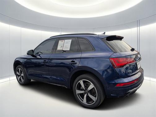 2023 Audi Q5 45 S line Prestige