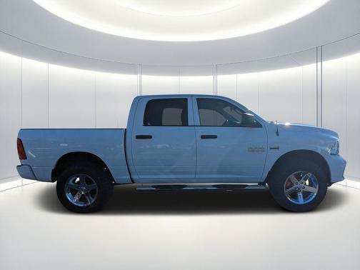 2016 RAM 1500 Tradesman/Express