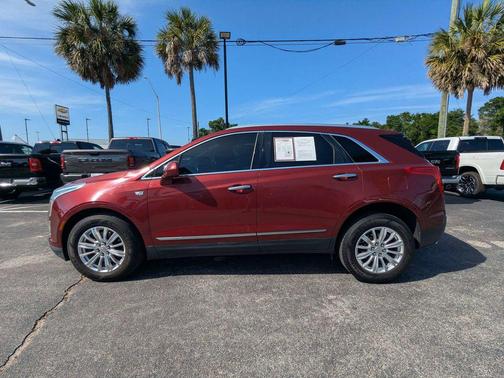 Red Passion Tintcoat 2018 Cadillac XT5 Base
